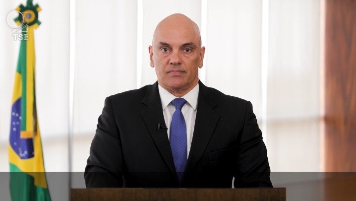 Moraes absolve pessoa em situação de rua presa por atos golpistas