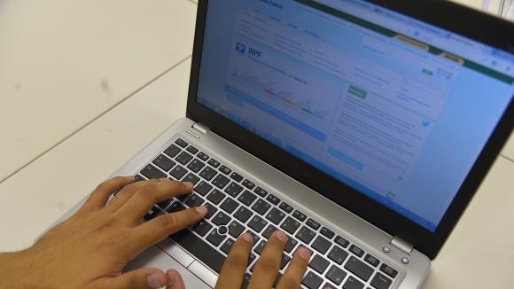 Veja quem precisa declarar o imposto de renda em 2025