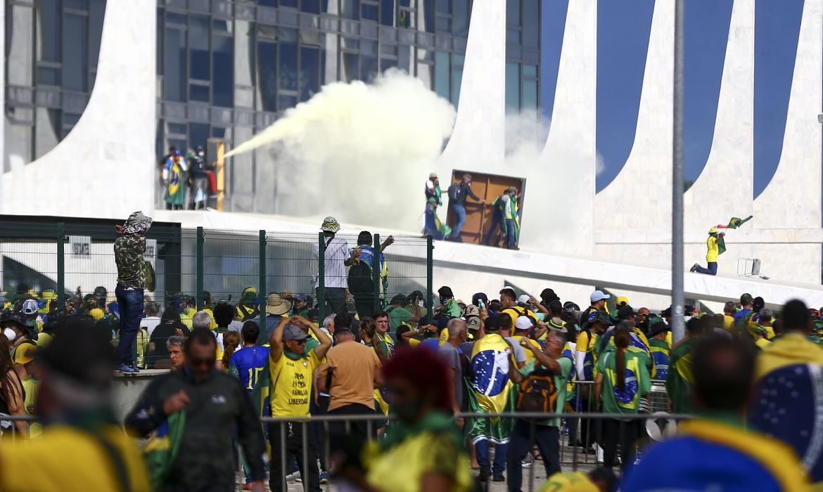 STF organiza evento para marcar três anos dos atos de 8 de janeiro