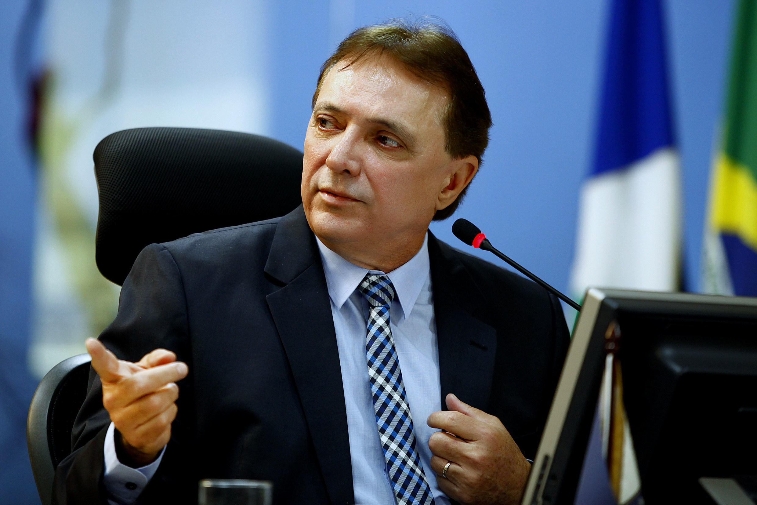 Ministro Luiz Fux suspende processo de aposentadoria de Antonio Joaquim