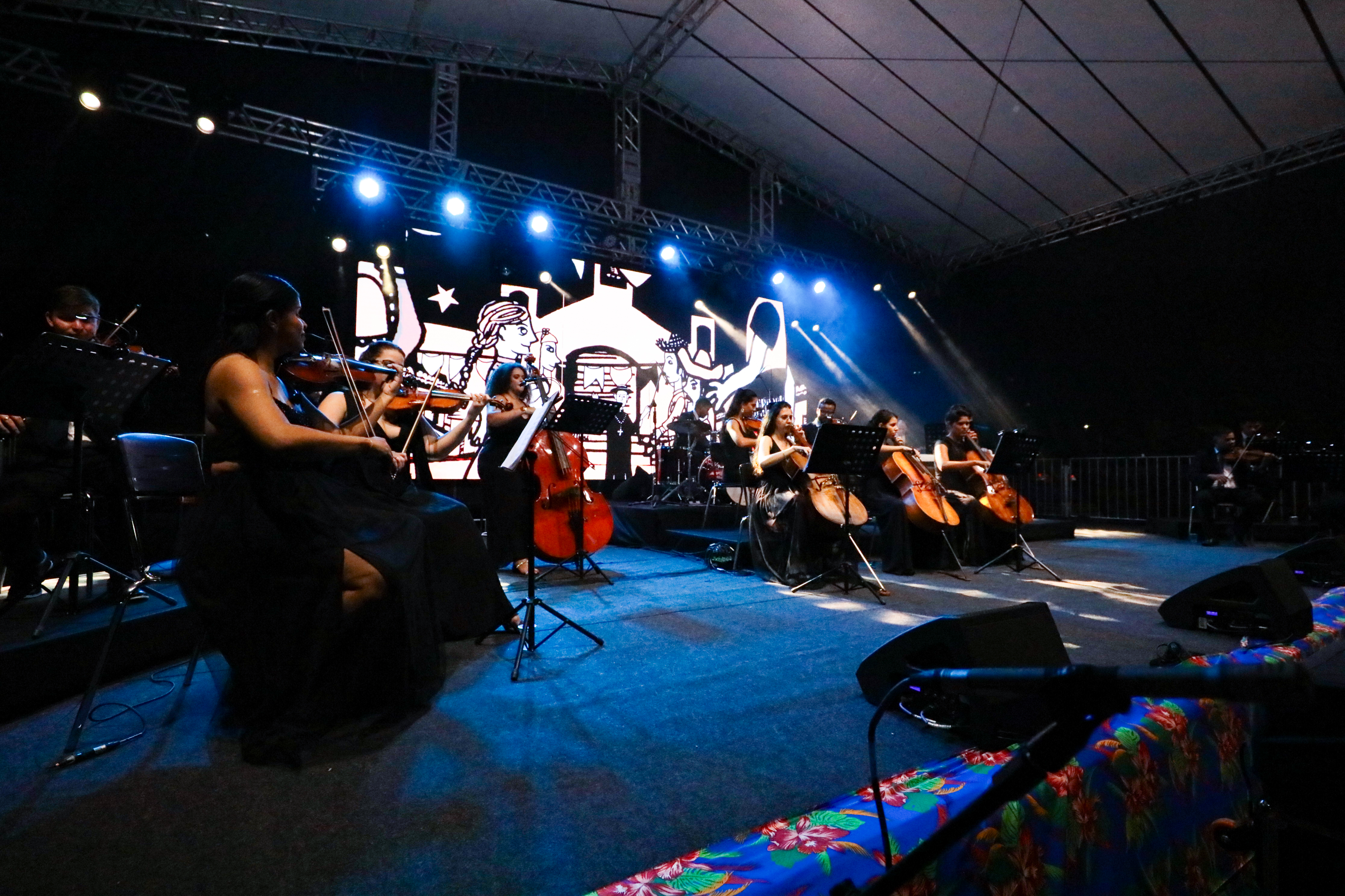 ORQUESTRA NO PARQUE DAS ÁGUAS
