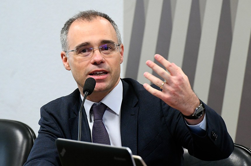 Ministro do STF convoca audiência de conciliação para discutir Lei do Transporte Zero