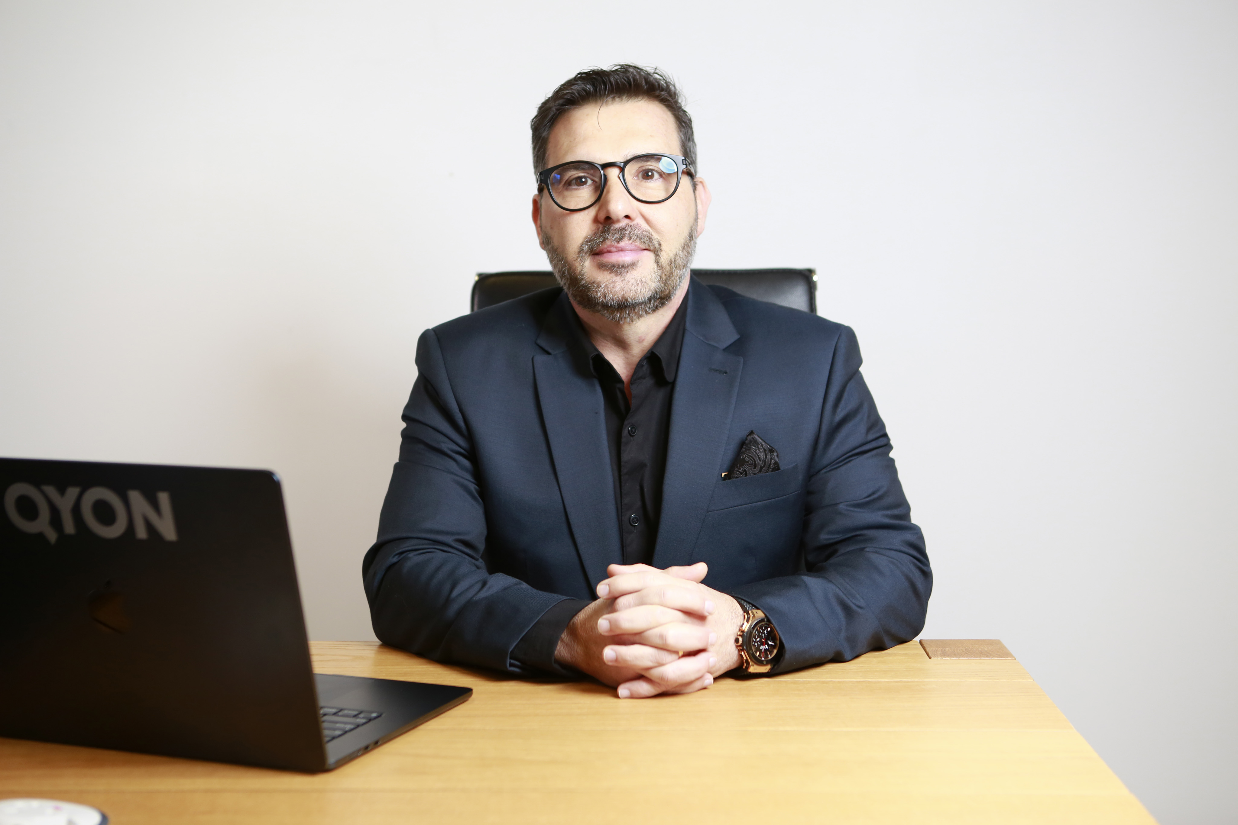 O empresário brasileiro ainda trabalha demais