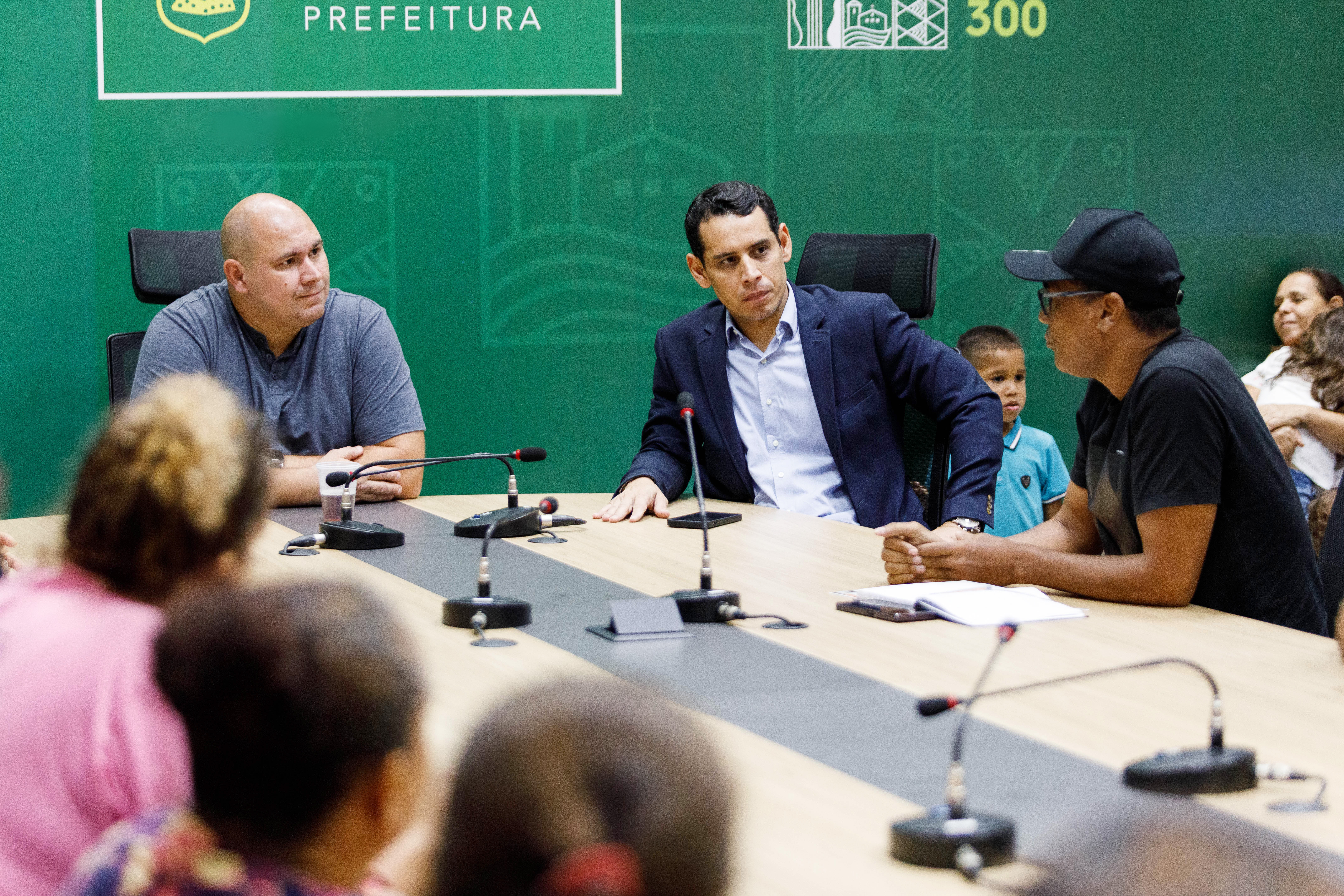 Abilio reforça plano para avançar na regularização fundiária e moradia popular