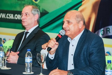 Ciro Gomes diz que PDT terÃ¡ candidato ao governo e destaca Zeca como via
