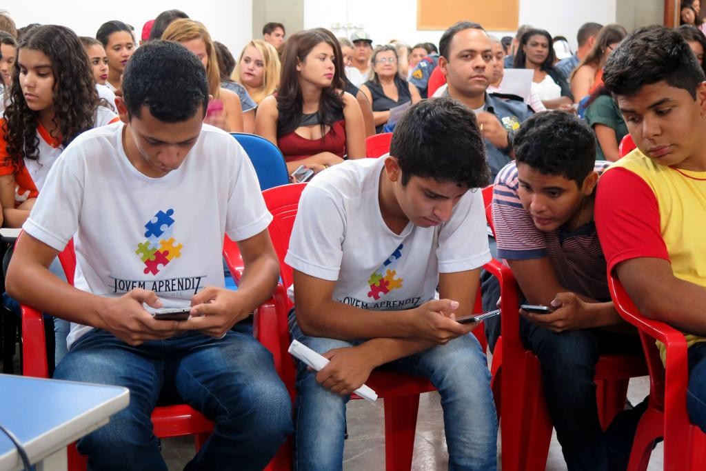 Enem 2025: saiba o que é permitido levar no primeiro dia de provas