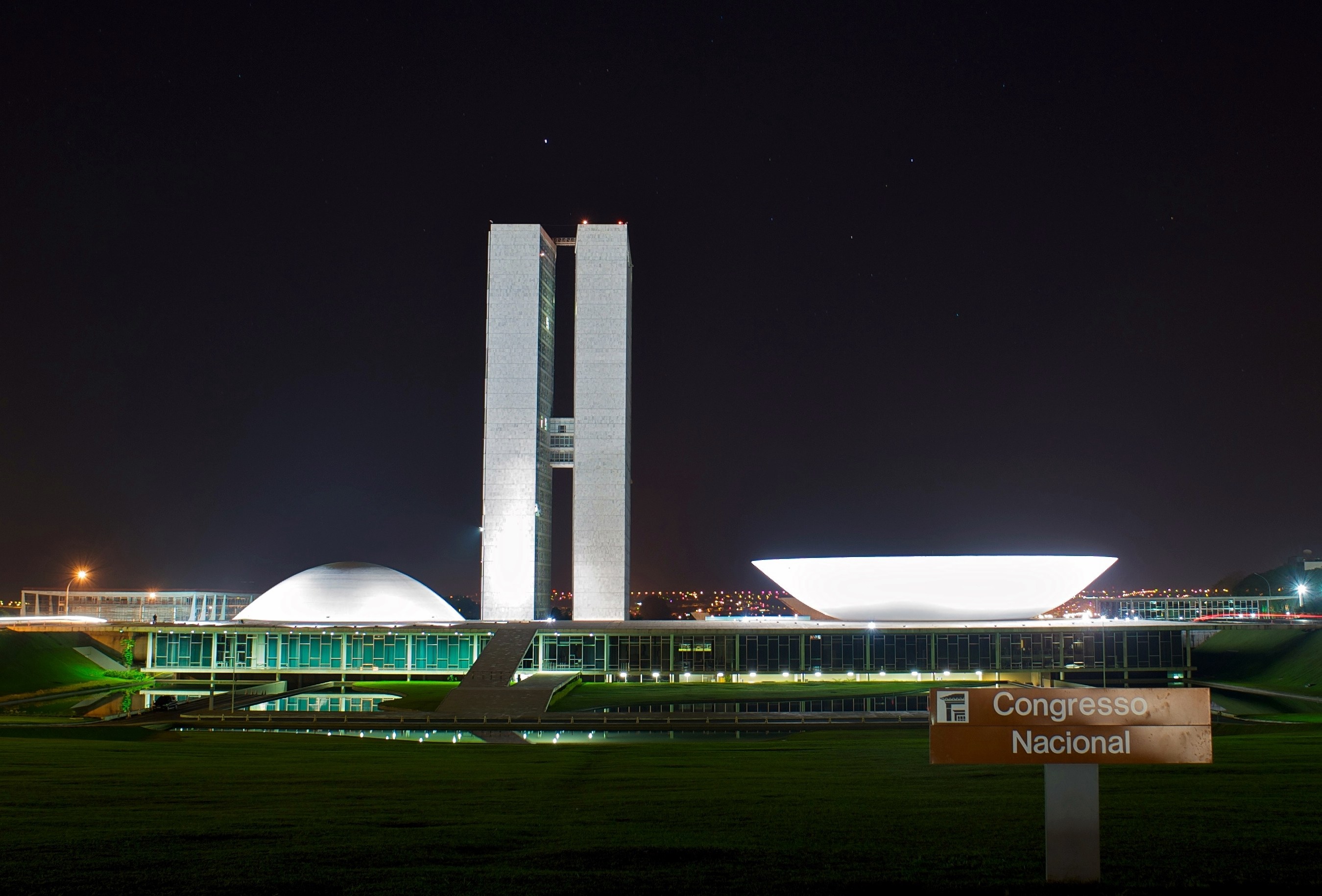 Comissão aprova prioridade na CNH gratuita para PcDs de baixa renda
