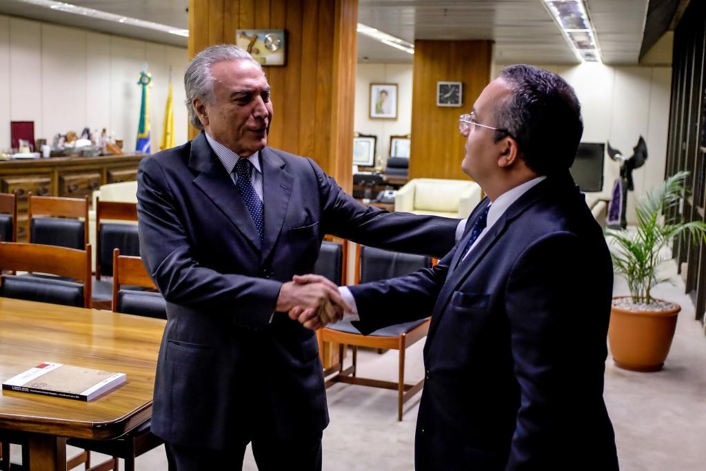 FEX serÃ¡ utilizado para pagar dÃ­vida da SaÃºde e compor 13Âº, diz Taques