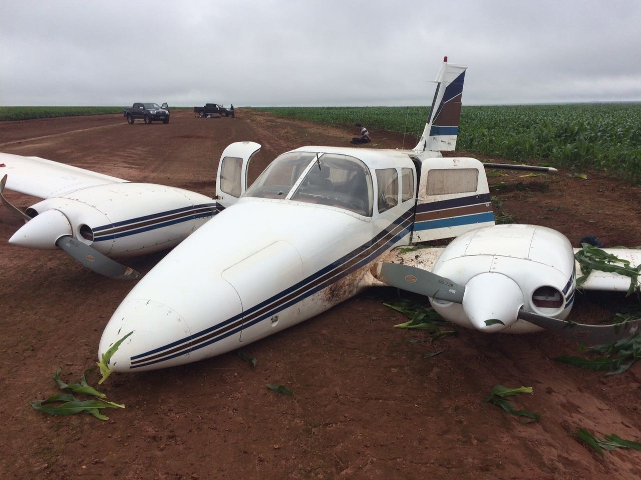 AviÃ£o com 400 quilos de cocaÃ­na Ã© apreendido e 5 sÃ£o presos por trÃ¡fico