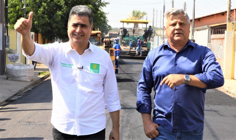 Obras de pavimentação: Emanuel diz que mais de 3 mil moradores são contemplados