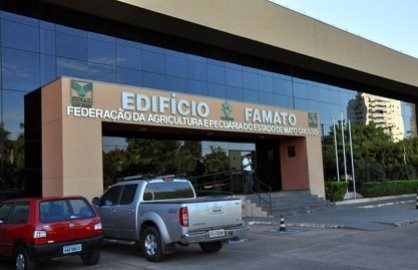 Famato 'briga' para manter ICMS do boi em pÃ© em 7%; Governo quer 9% 