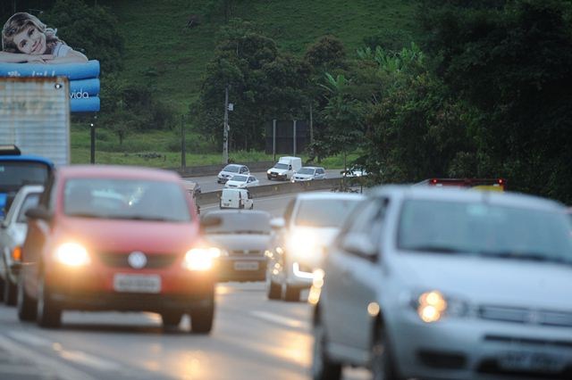 PreÃ§os da gasolina e do diesel sobem hoje nas refinarias