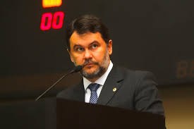 Oscar Bezerra confirma 'malas prontas' para o PP do ministro Blairo Maggi
