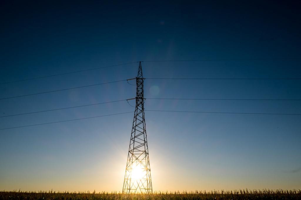 Energia elÃ©trica ainda lidera ranking de reclamaÃ§Ãµes, aponta Procon