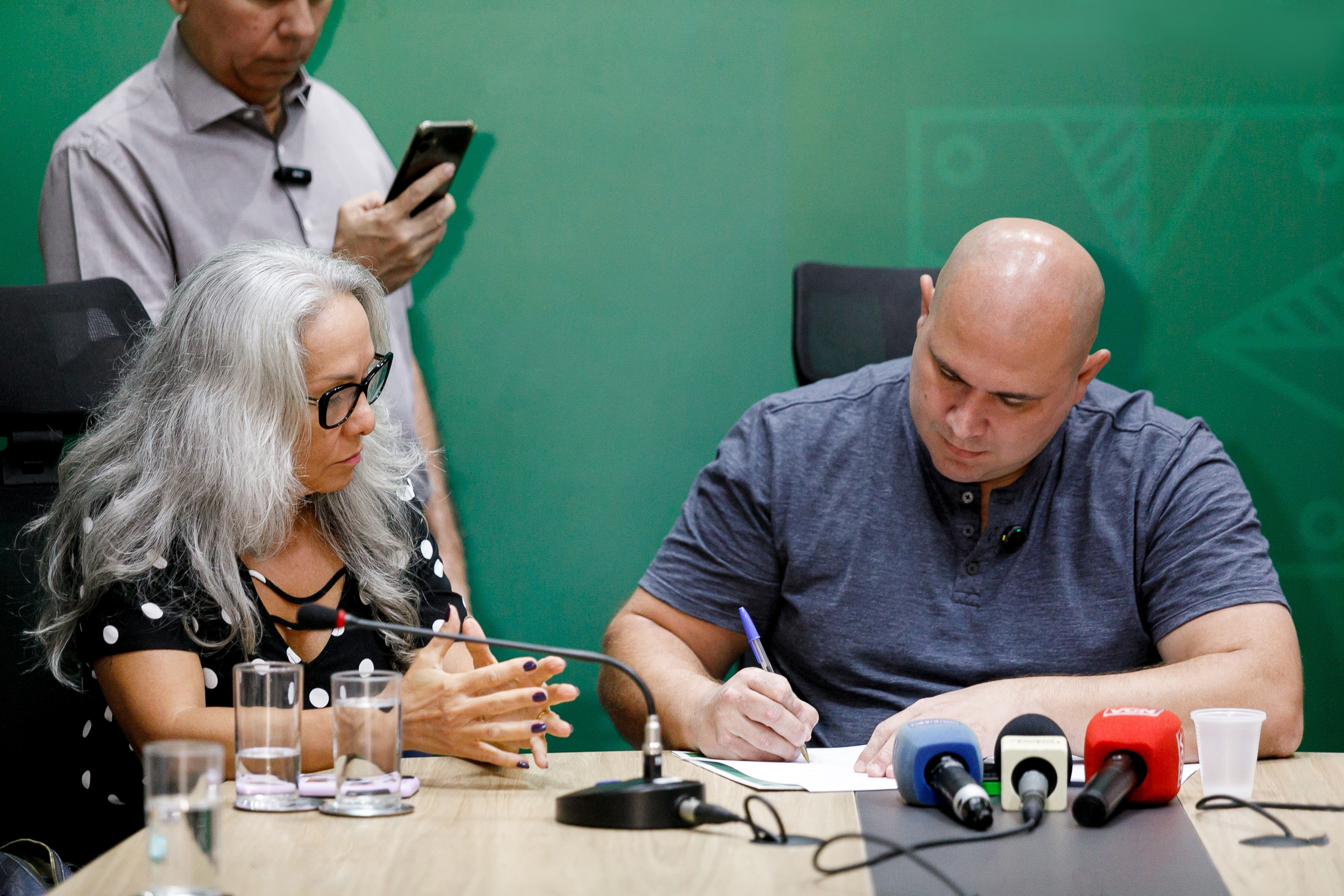 Prefeito de Cuiabá alerta população sobre enfrentamento à dengue