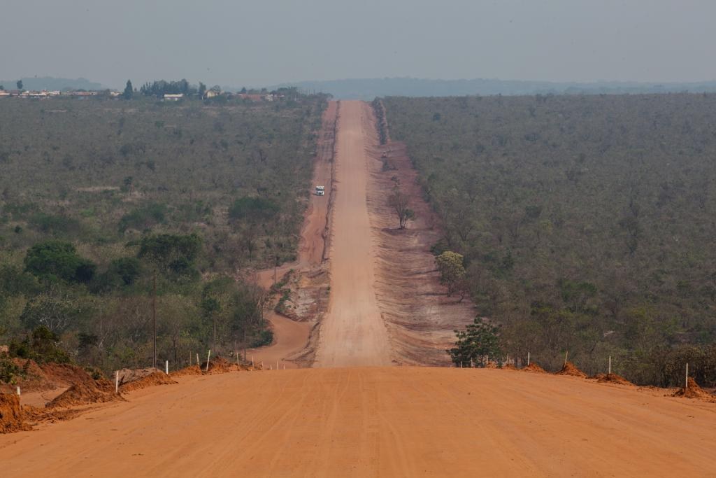 Sinfra rescinde contrato com empresa que nÃ£o pavimentou MT-020