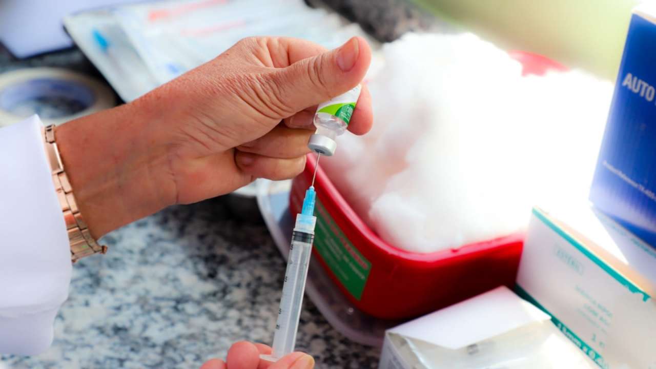 Saúde: vacinação contra gripe passa a ser aplicada em todos os públicos