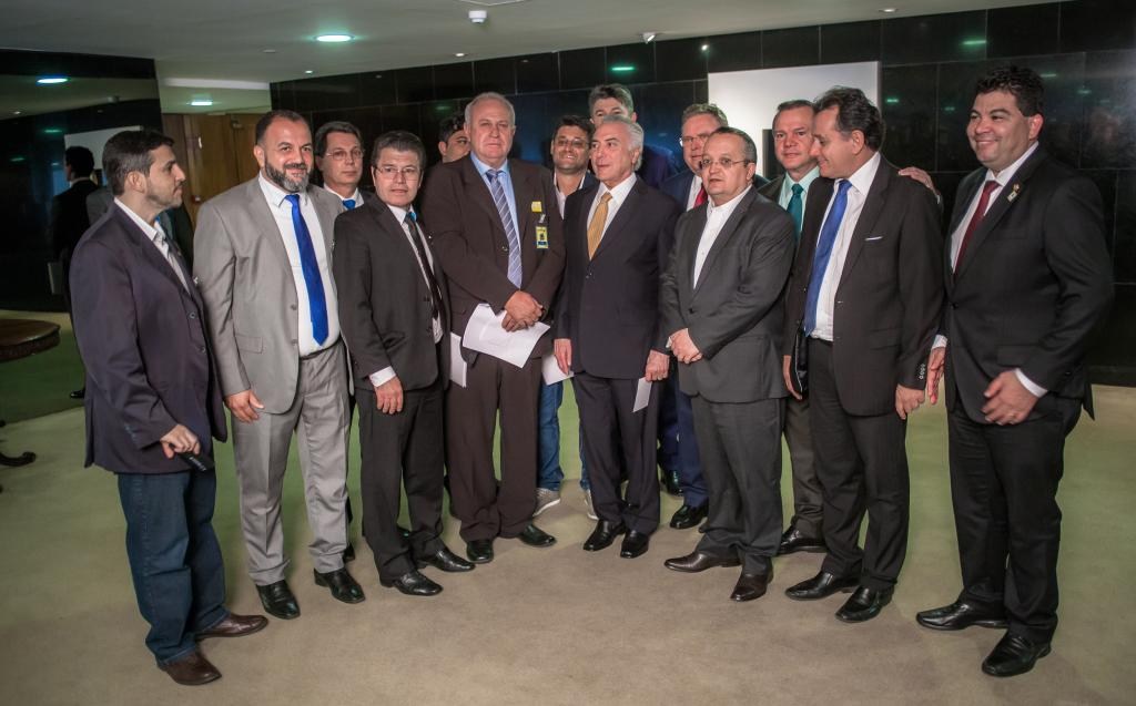 Temer promete resolver dÃ­vida da Conab com MT passando pelo Refis