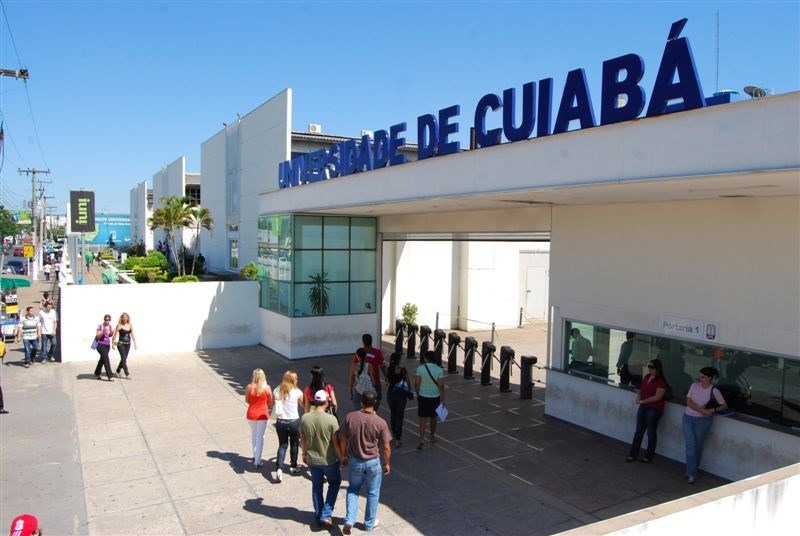 Estudantes de Direito reclamam da qualidade em ensino privado