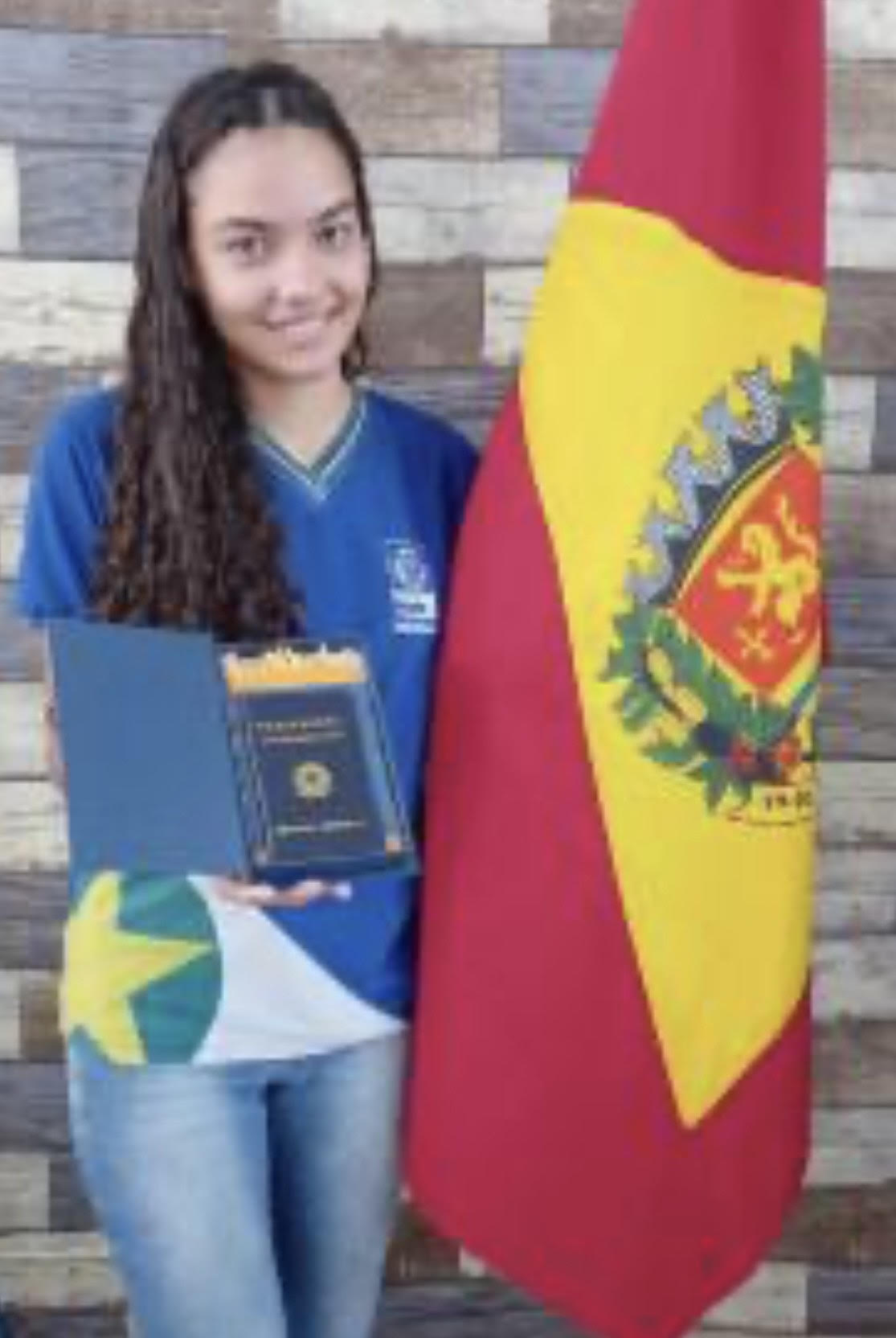 JOVEM SENADOR