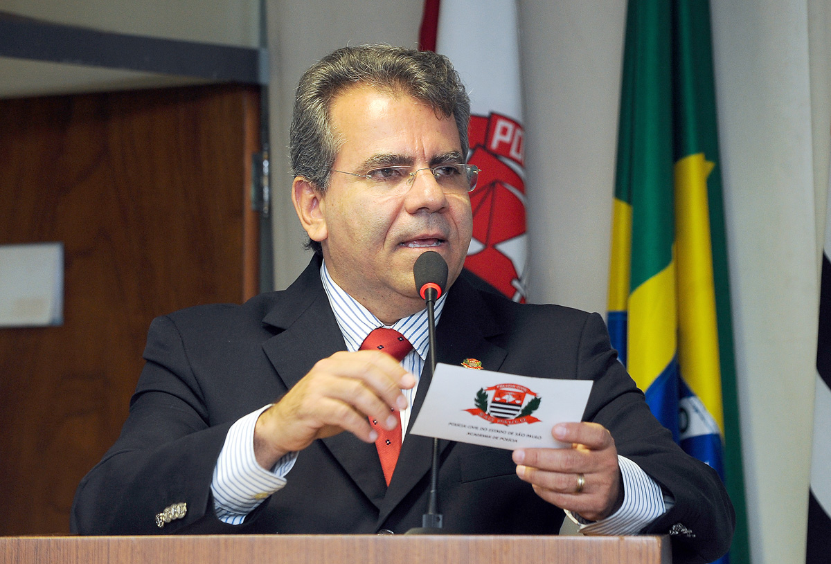 Os direitos dos policiais civis aposentados e a Lei Orgânica