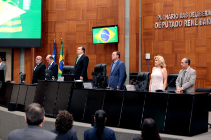 AL - INDÚSTRIA E AGENDA LEGISLATIVA