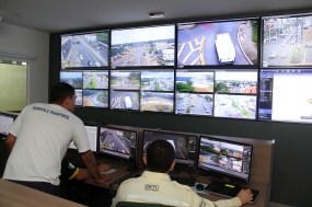 CirculaÃ§Ã£o de caminhÃµes no Centro estÃ¡ sob o crivo de videomonitoramento 