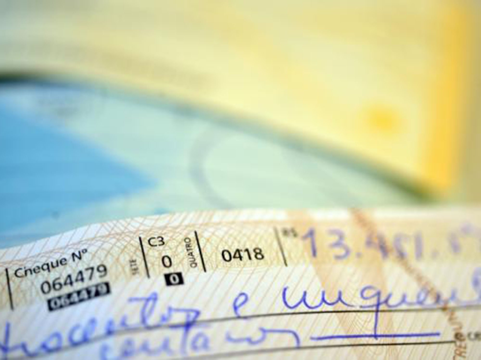 Cheques de qualquer valor serÃ£o compensados em atÃ© um dia Ãºtil