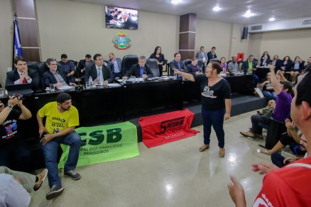 Servidores realizam novos atos contra a PEC do Teto de Gastos nesta terÃ§a-feira