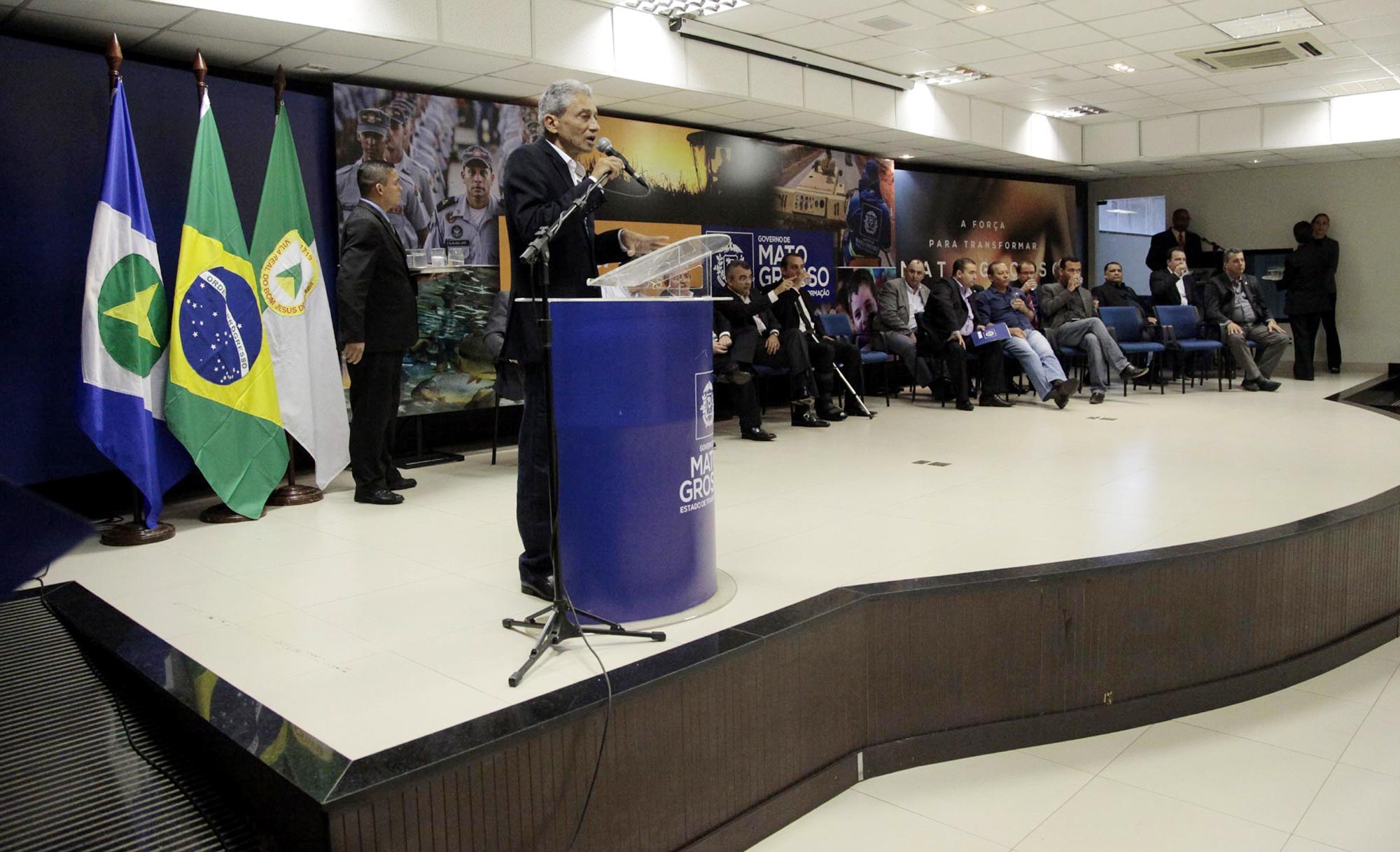 MunicÃ­pios poderÃ£o parcelar dÃ­vida previdenciÃ¡ria em atÃ© 200 meses 