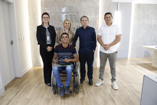 Presidente do TCE anuncia auditoria sobre recursos a pessoas com deficiência 