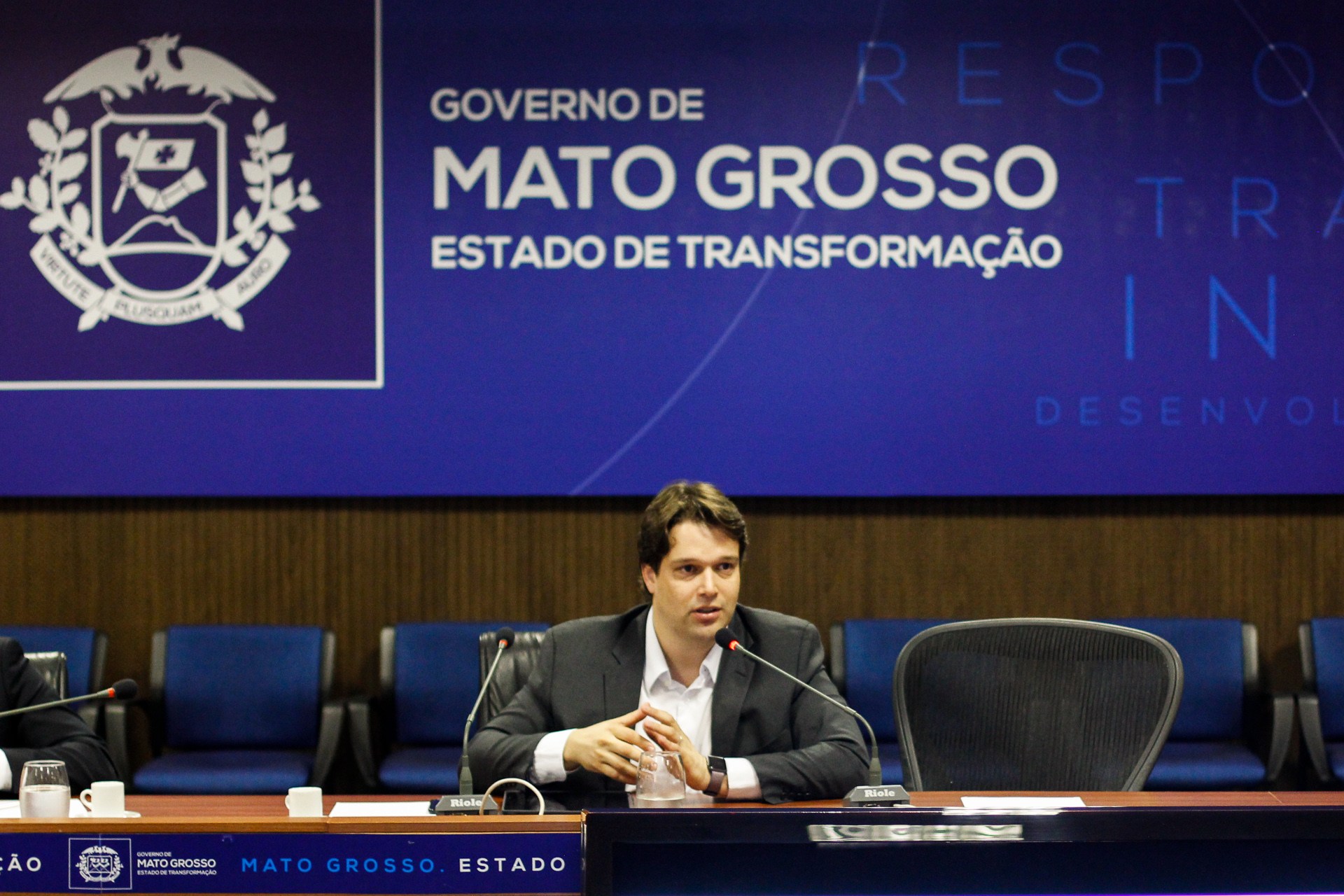 Estado prorroga horÃ¡rio de expediente reduzido para diminuir despesas