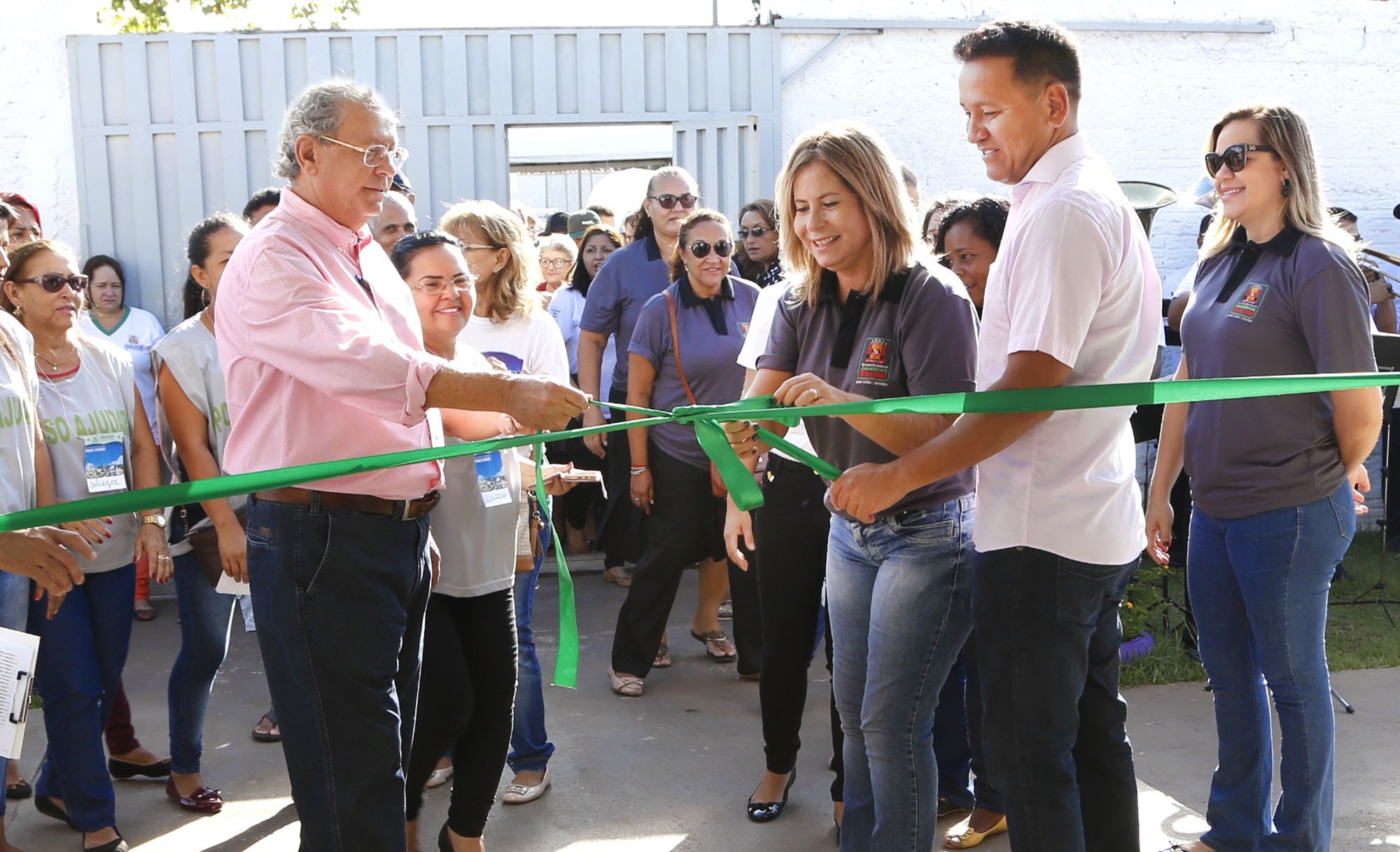 InauguraÃ§Ã£o de escola municipal marca uniÃ£o dos Poderes em VÃ¡rzea Grande