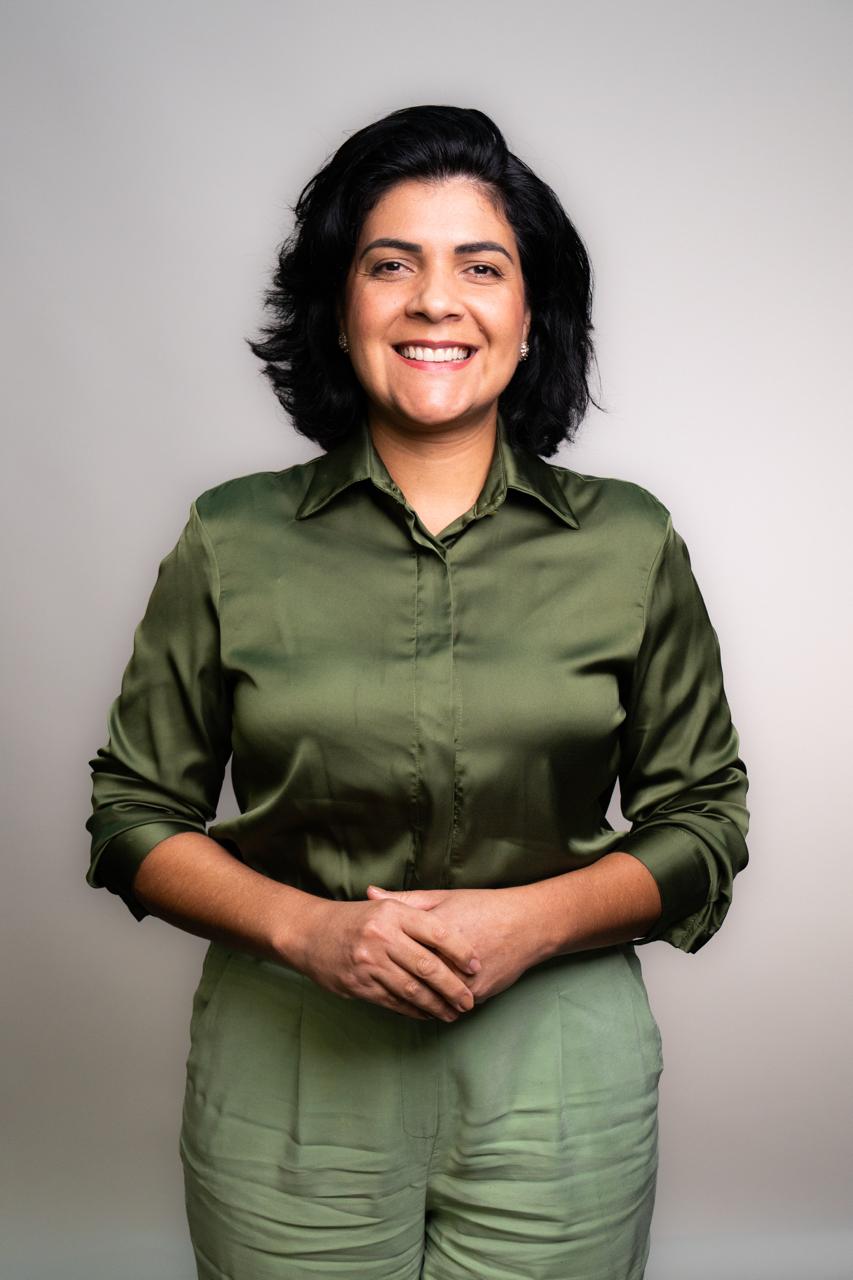 Mulher contabilista em destaque