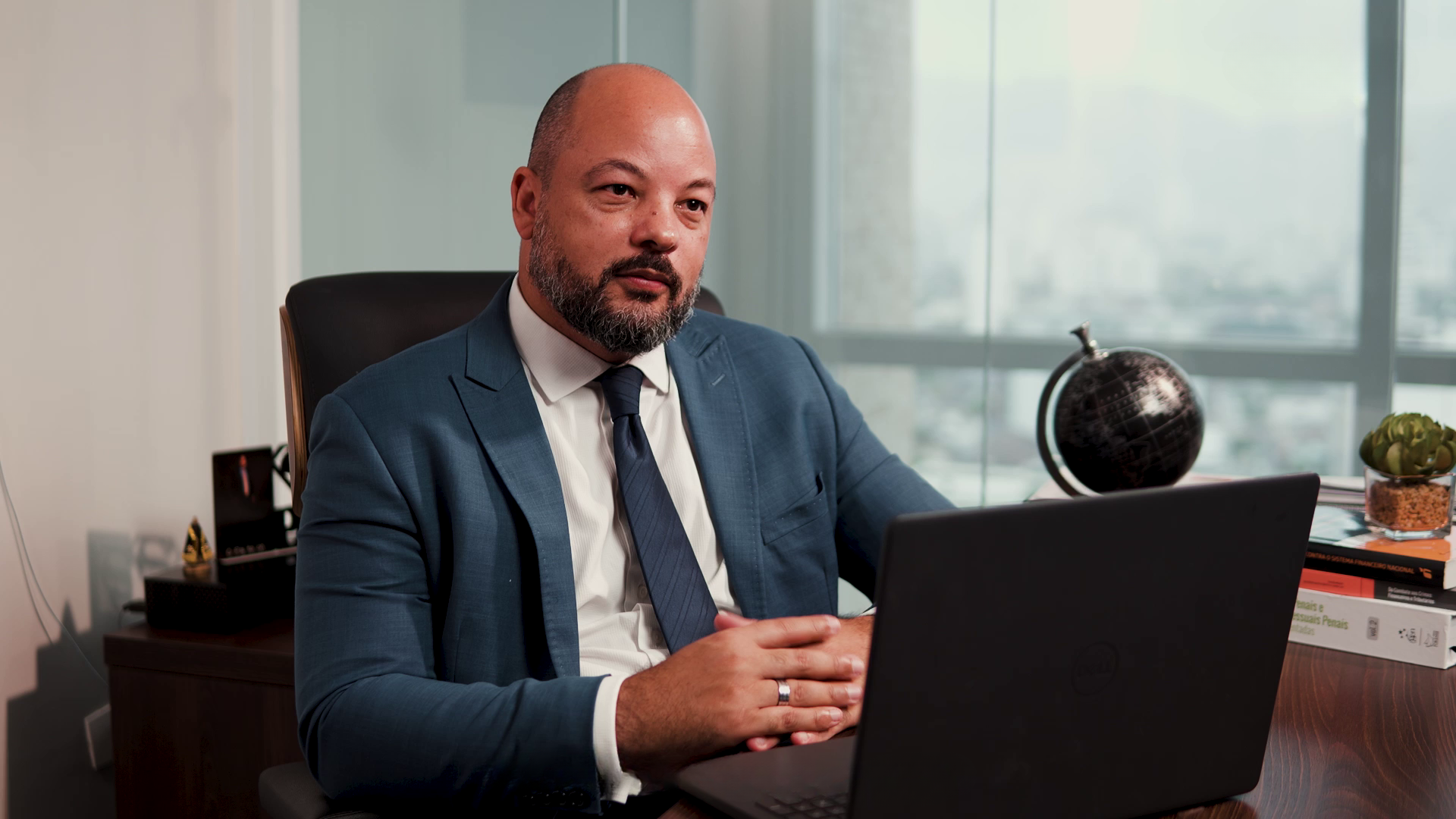 Naskar Holding e o velho roteiro das promessas financeiras irreais