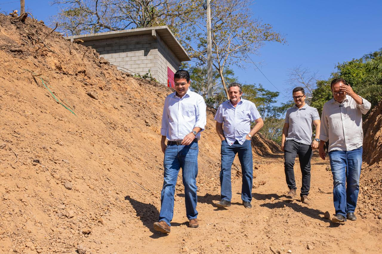 Kalil fiscaliza obras e promete reforçar infraestrutura e abastecimento de água