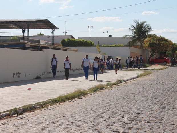 MinistÃ©rio da EducaÃ§Ã£o publica portaria que fixa novas regras do Enem