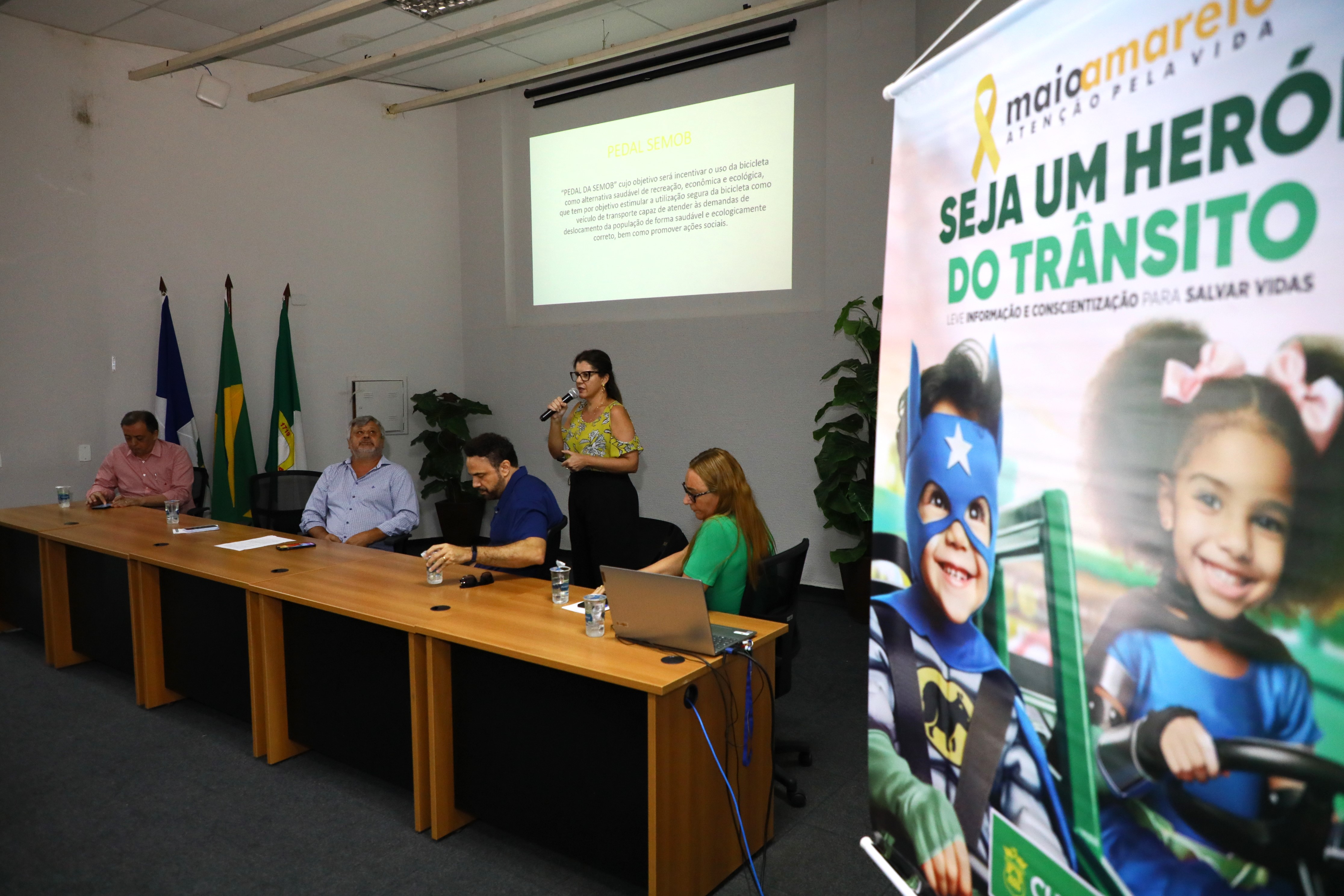 Cuiabá lança campanha nas escolas para alertar sobre segurança no trânsito