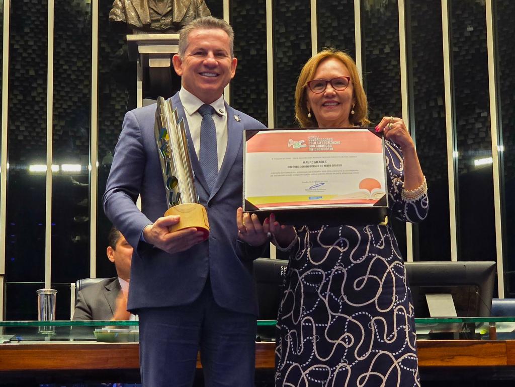 GOVERNADOR - COMENDA DO SENADO