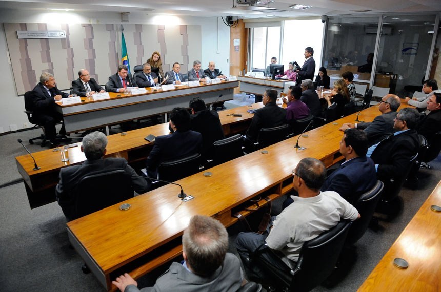 VisÃµes divergentes marcam audiÃªncia sobre Carne Fraca