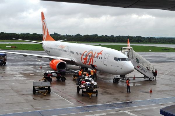 Gol Ã© condenada a pagar indenizaÃ§Ã£o Ã  passageira que esperou 10h