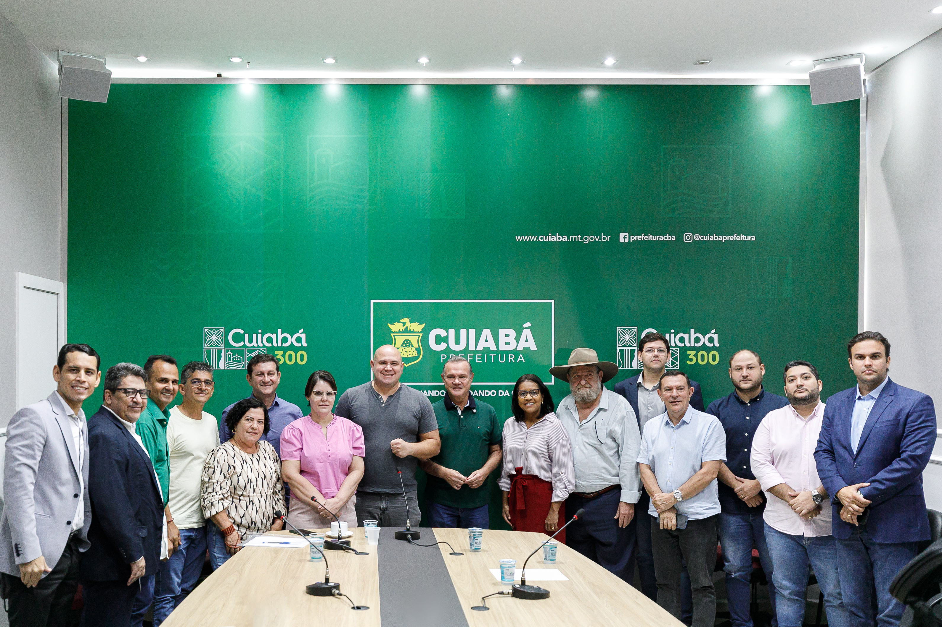 Reunião entre Abilio e bancada federal estima R$ 100 mi em emendas