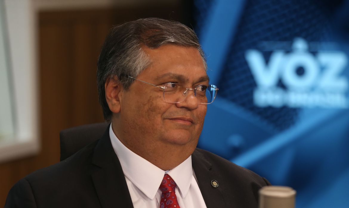 Dino libera emendas da saúde para garantir piso constitucional