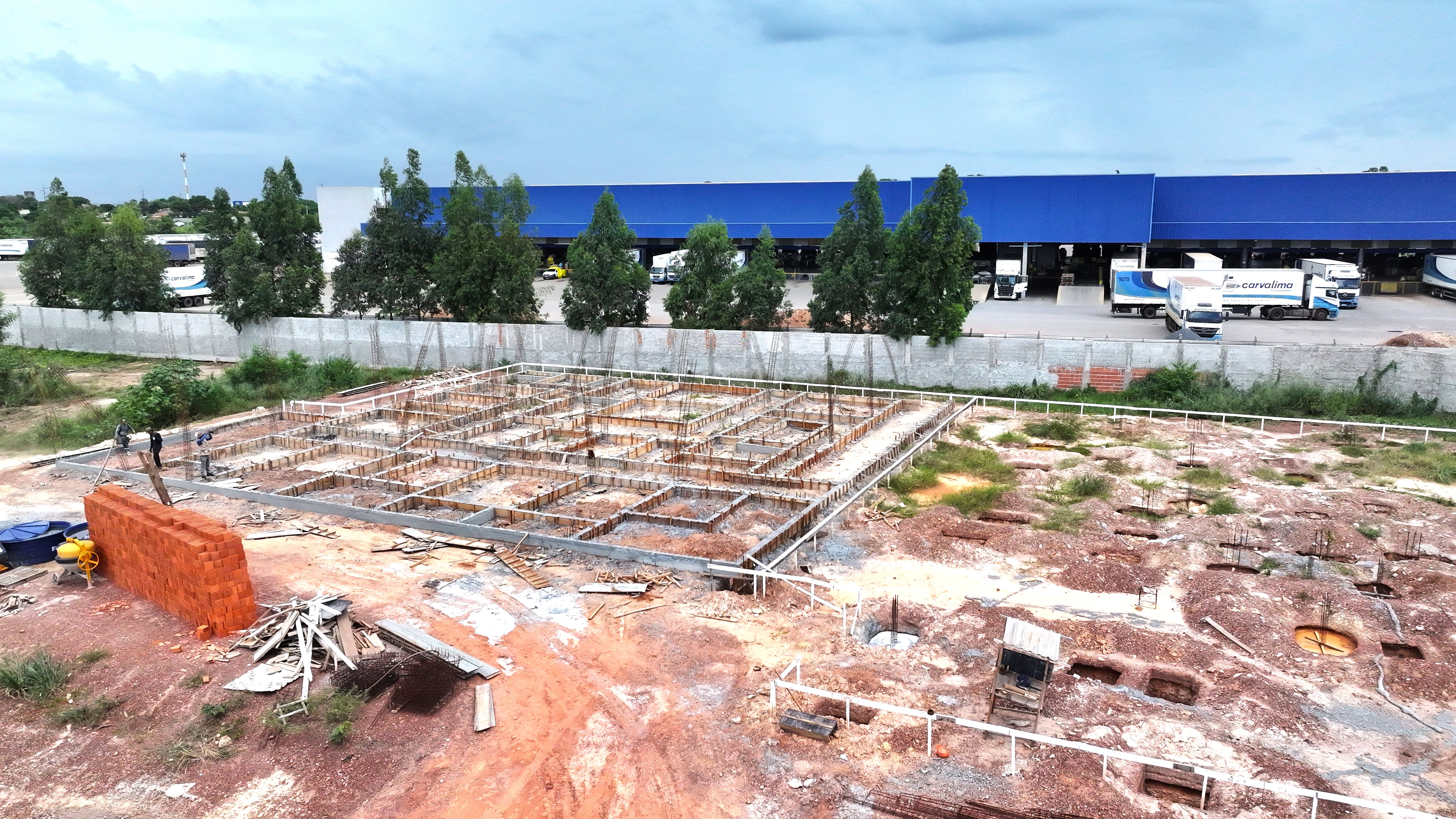 Cuiabá promete entregar em dezembro obras do Hospital Veterinário