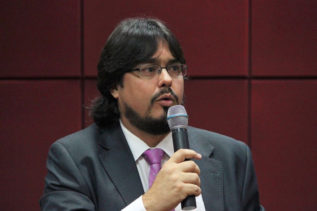 'A CÃ¢mara joga para as eleiÃ§Ãµes municipais a funÃ§Ã£o de tubo de ensaio', dispara especialista