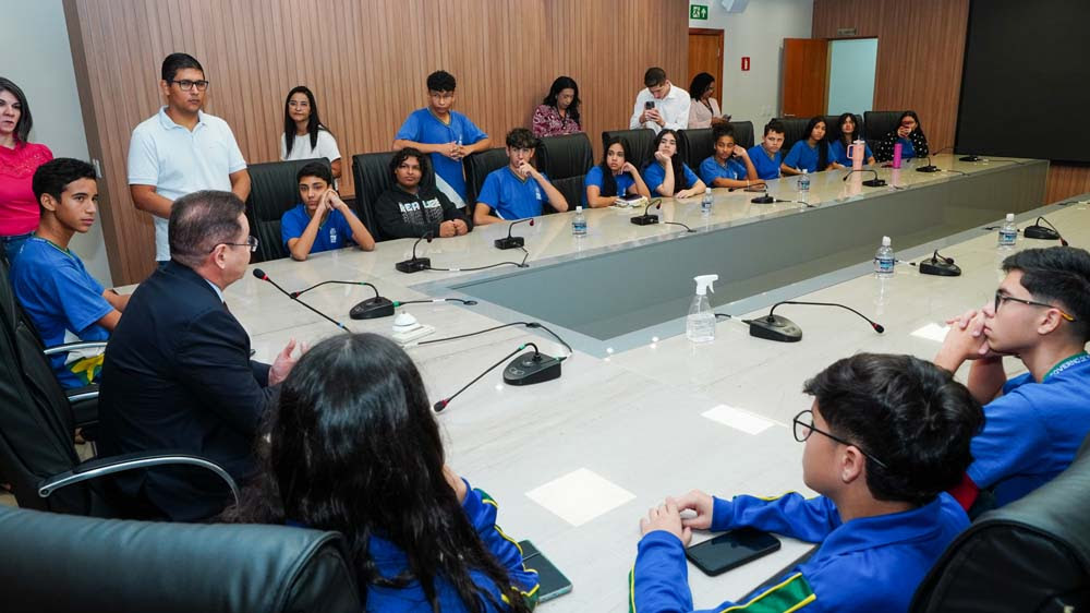AL - POR DENTRO DO PARLAMENTO