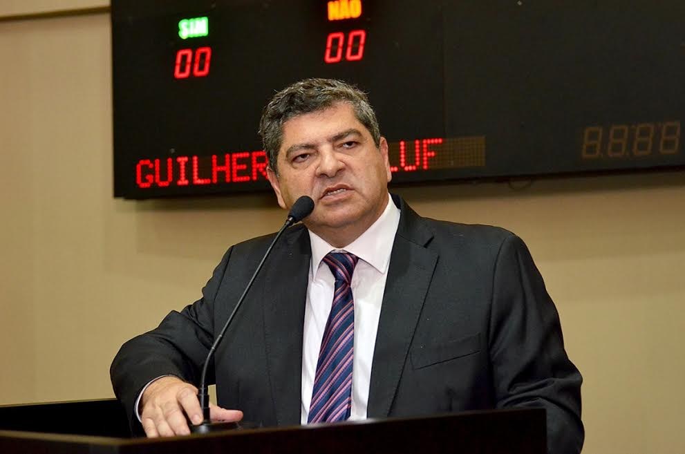 Guilherme Maluf critica gestÃ£o do MT SaÃºde e cobra posiÃ§Ã£o sobre repasses