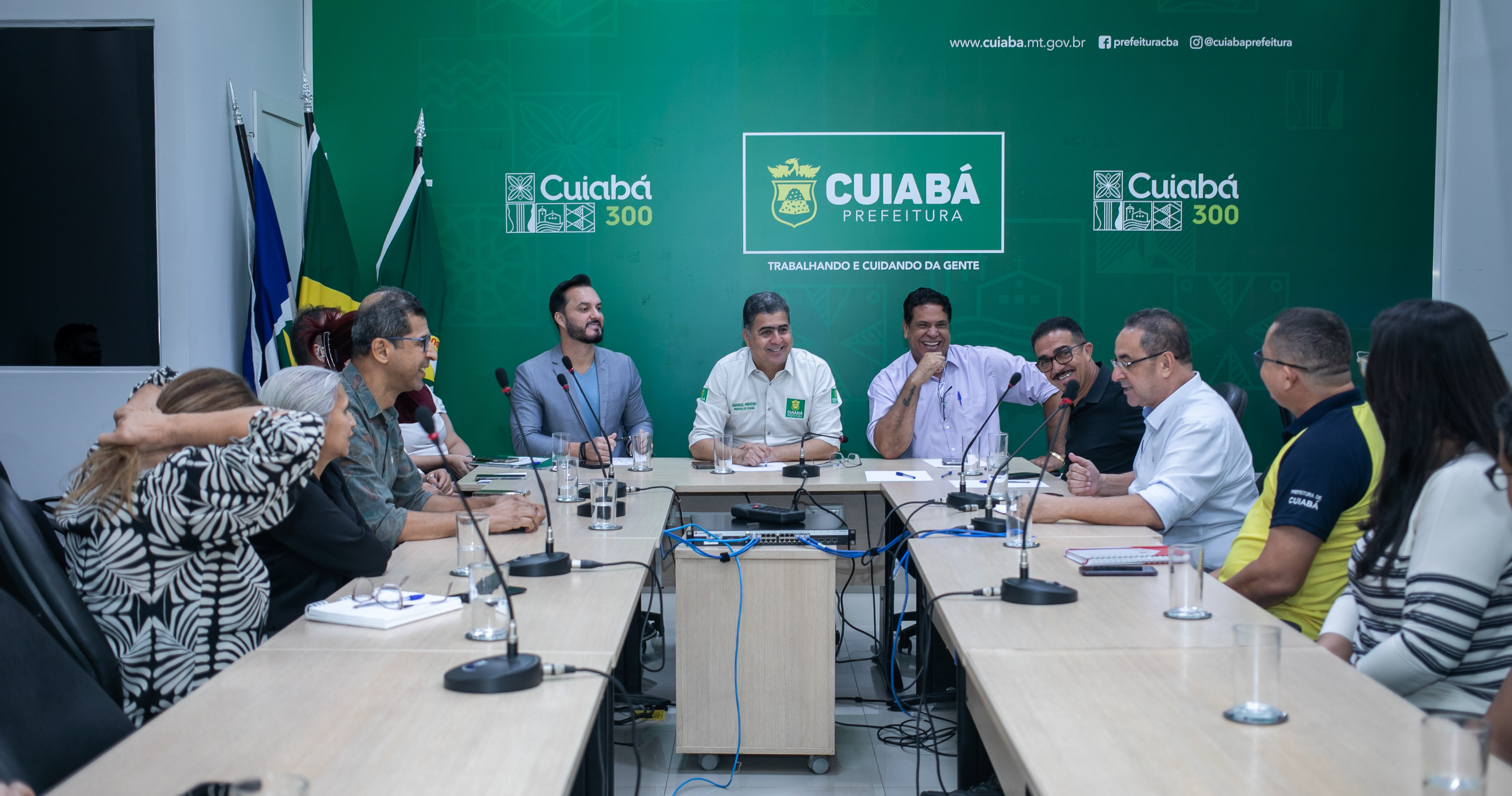 Prefeito Emanuel Pinheiro anuncia RGA a servidores; folha de maio 