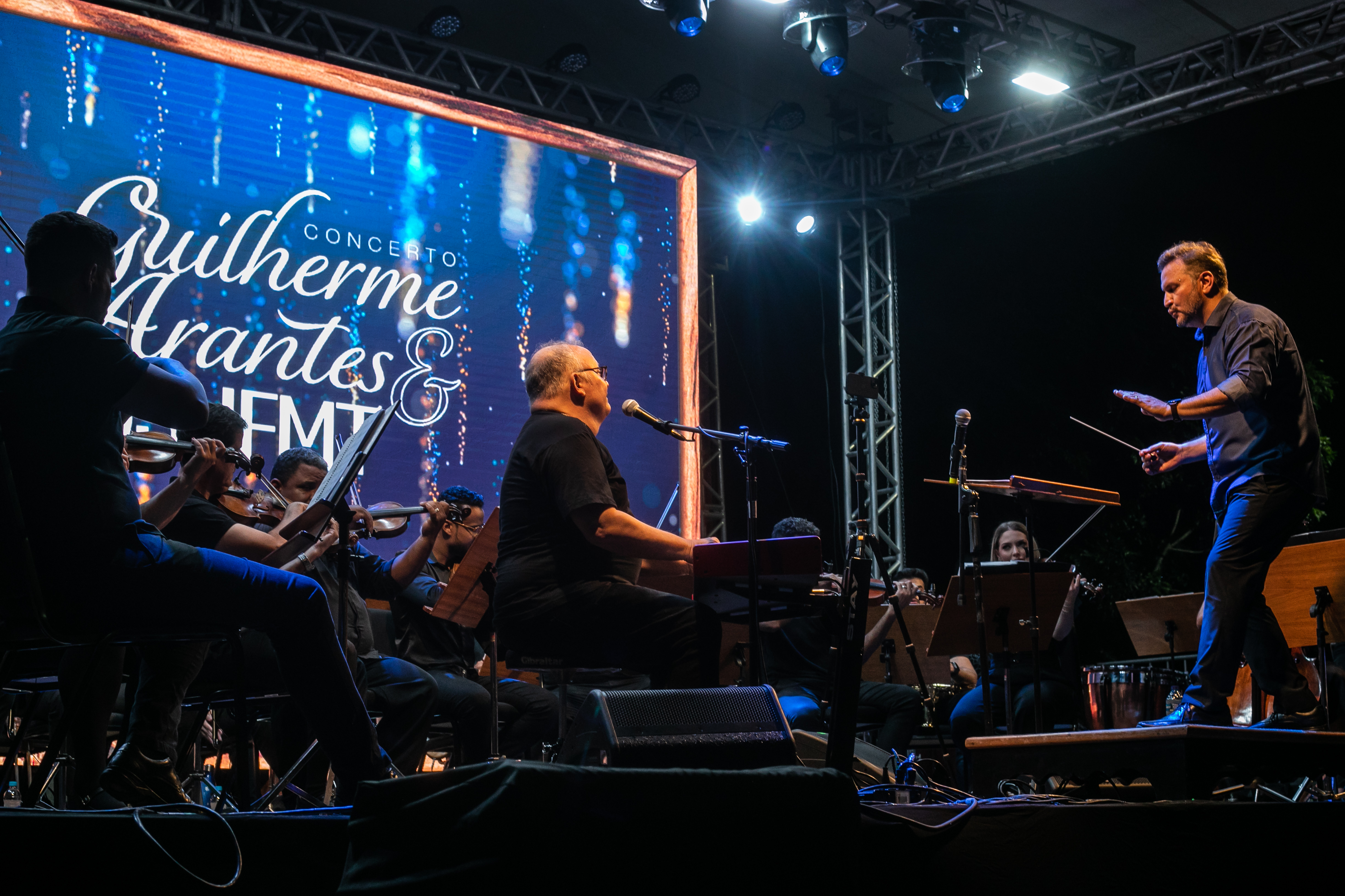 GUILHERME ARANTES - SHOW EM HOMENAGEM À CAPITAL