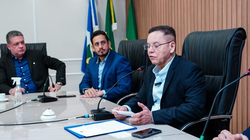 BOTELHO - LEI BENEFICIA CORRETORES DE IMÓVEIS